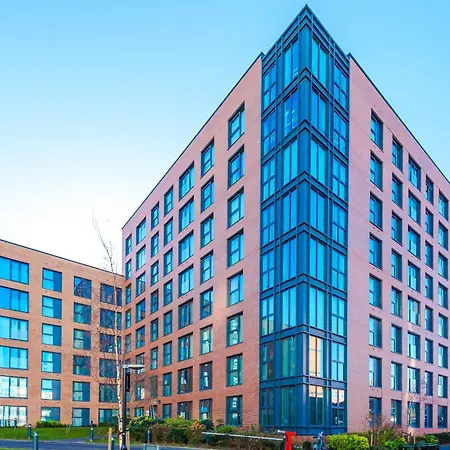 The Windmill - Long Term Discounts, Fast Wifi, Groceries, Up To 6 People Apartment