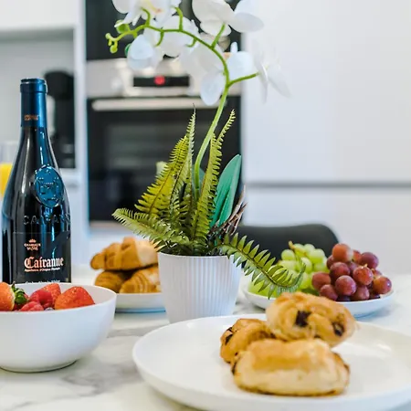 Apartment The Windmill - Long Term Discounts, Fast Wifi, Groceries, Up To 6 People
